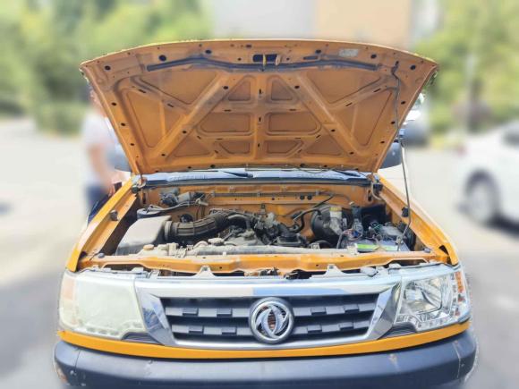 [上海·沪C] 二手东风锐骐多功能车2013款 2.4L汽油两驱标准型ZG24