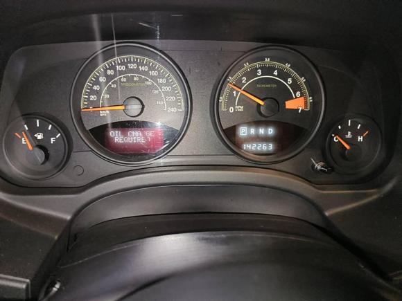 [南通·苏F] 二手Jeep指南者2013款 2.0L 两驱运动版