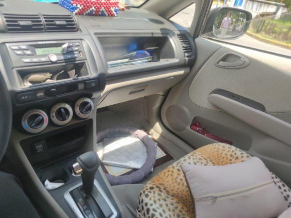 [上海·赣K] 二手理念理念S12011款 1.3L 自动舒适版