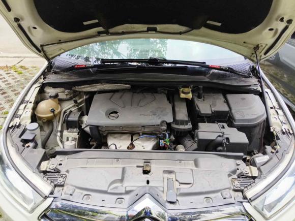 [成都·川A] 二手雪铁龙世嘉2016款 经典 三厢 1.6L 自动品尚型