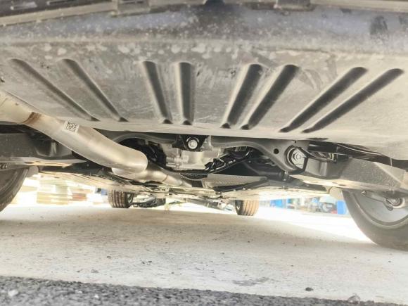 [上海·闽C] 二手奔驰奔驰C级2024款 C 260 L 运动版