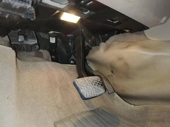 [西安·陕A] 二手别克君越2009款 2.4L豪华版