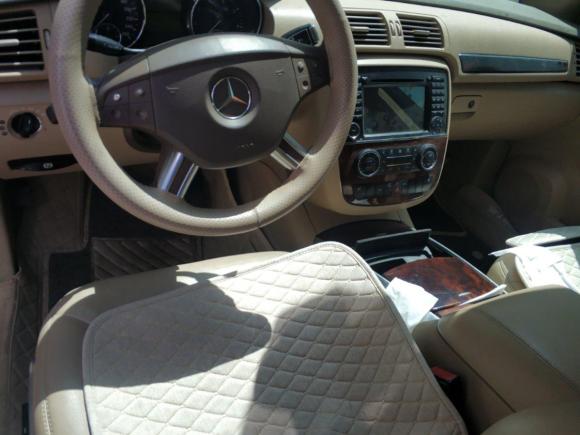[济南·鲁B] 二手奔驰奔驰R级2006款 R 500 4MATIC