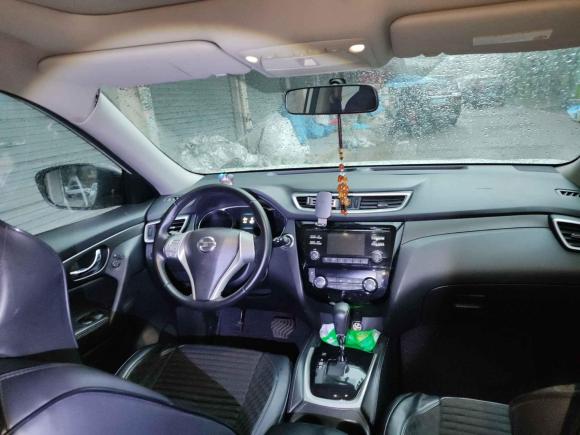 [义乌·浙G] 二手日产奇骏2015款 2.0L CVT舒适MAX版 2WD