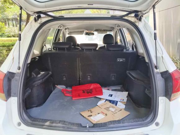 [苏州·苏H] 二手哈弗哈弗H62014款 升级版 2.0T 柴油 手动两驱精英型