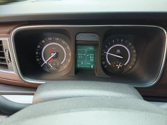 [无锡·苏B] 二手别克别克GL82017款 25S 舒适型 国V