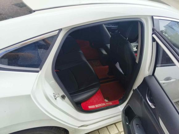 [济南·鲁A] 二手本田思域2016款 220TURBO CVT豪华版