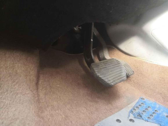 [西安·陕A] 二手雪铁龙世嘉2011款 三厢 1.6L 自动时尚型