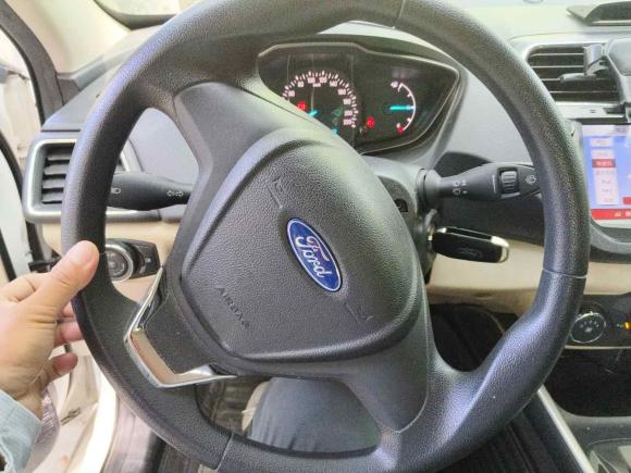 [上海·苏A] 二手福特福睿斯2015款 1.5L 自动舒适型