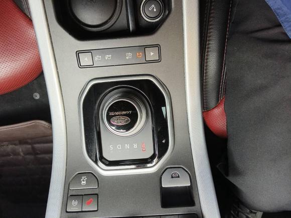 [上海·皖A] 二手路虎揽胜极光2015款 2.0T 5门耀动版