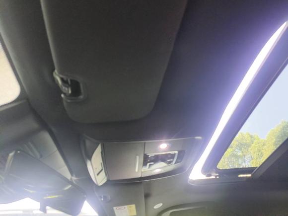 [上海·沪A] 二手比亚迪汉2022款 EV 创世版 715KM前驱尊荣型