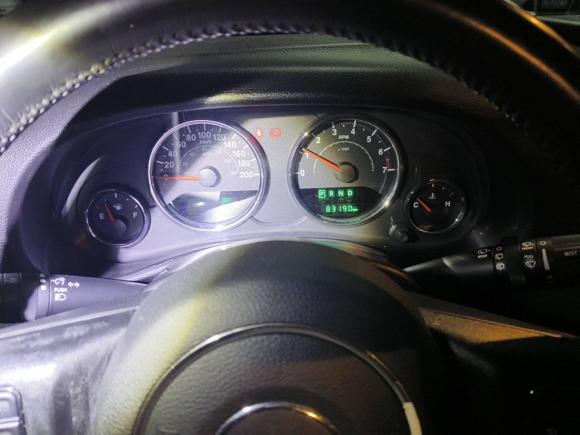 [武汉·鄂A] 二手Jeep牧马人2017款 3.0L Sahara 四门舒享版