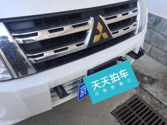 [北京·京Q] 二手三菱帕杰罗2014款 3.0L 精英超越版