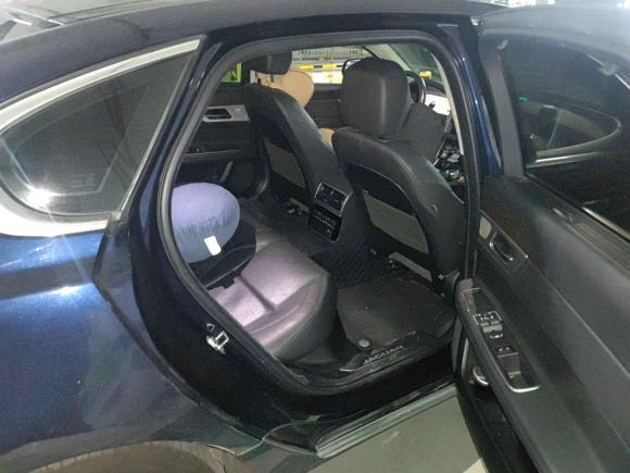 [杭州·浙A] 二手捷豹捷豹XFL2018款 XFL 2.0T 250PS 豪华版