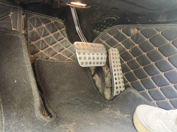 [西安·陕A] 二手奔驰奔驰C级2016款 C 200 4MATIC 轿跑版