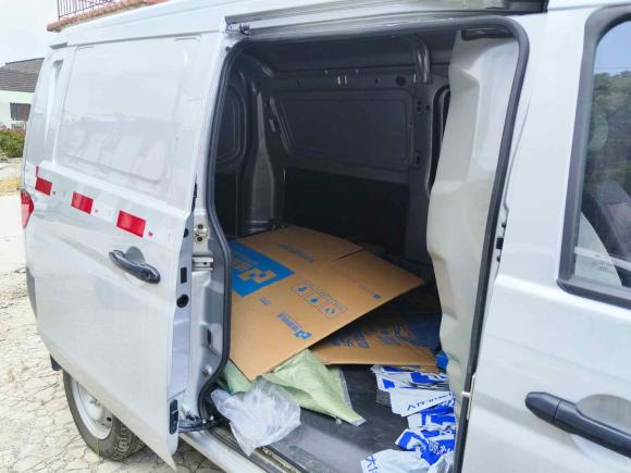 [上海·苏U] 二手金杯小海狮X302023款 1.5L 超享型厢货2/5座无空调版SWC15M