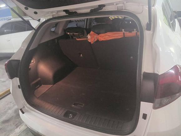 [宁波·浙B] 二手现代途胜2015款 1.6T 双离合两驱智能型