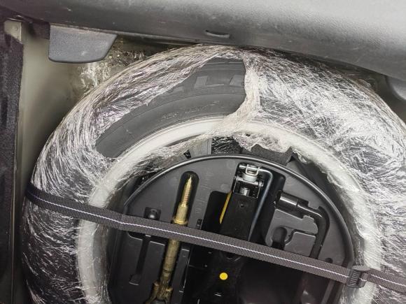 [无锡·苏B] 二手雪铁龙雪铁龙C52012款 2.3L 自动尊驭型