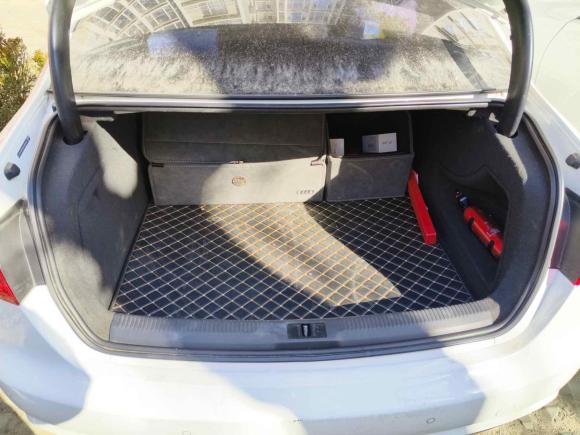 [北京·京Y] 二手奥迪奥迪A4L2015款 35 TFSI 自动舒适型