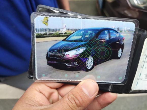 [上海·皖H] 二手起亚起亚K32013款 1.6L 自动GLS