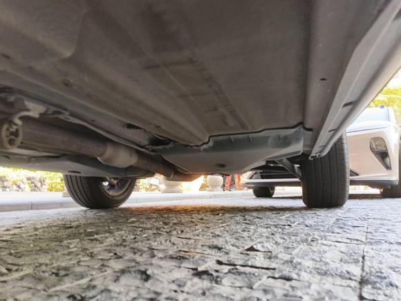 [深圳·粤B] 二手路虎揽胜极光2015款 2.0T 五门智耀版