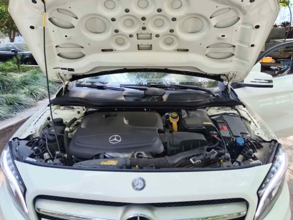 [上海·沪B] 二手奔驰奔驰GLA2016款 GLA 200 时尚型