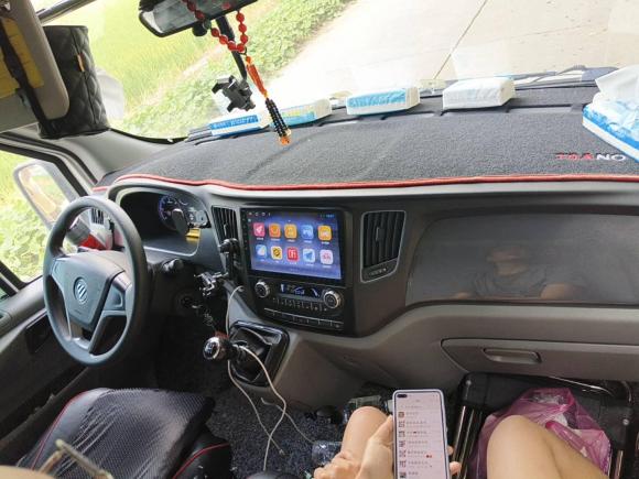 [南京·苏L] 二手福田图雅诺2021款 2.0T手动通途长轴中顶3座4F20TC3