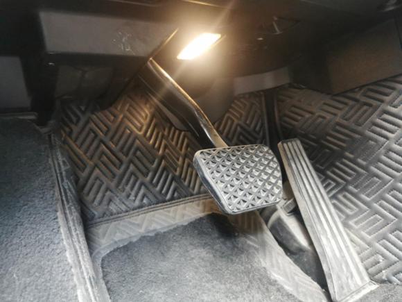 [温州·浙C] 二手宝马宝马2系2018款 220i 敞篷轿跑车 运动设计套装