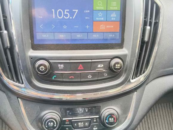 [上海·沪C] 二手宝骏宝骏5602015款 1.8L 手动豪华型