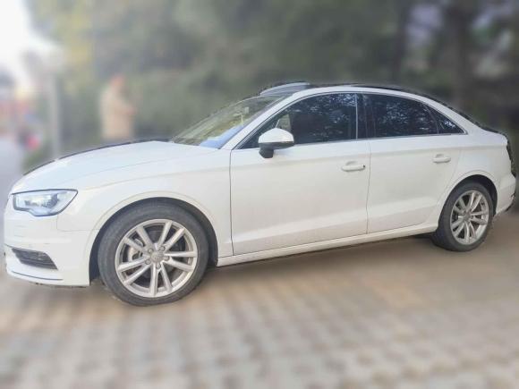 [济南·鲁A] 二手奥迪奥迪A32016款 Limousine 35 TFSI 风尚型