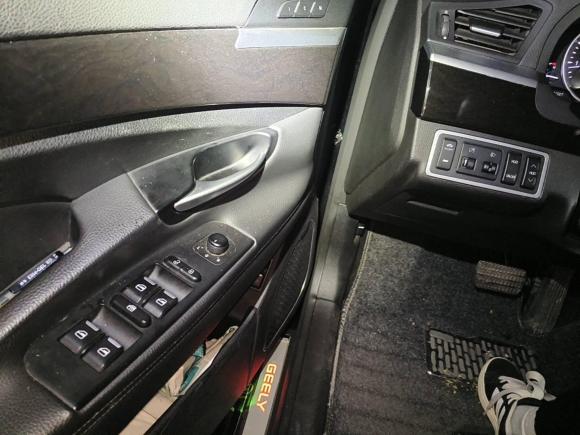 [武汉·鄂A] 二手吉利汽车博瑞2015款 1.8T 旗舰型