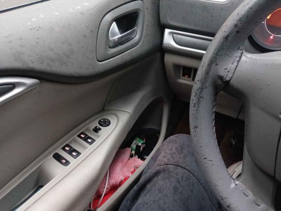 [南京·苏A] 二手雪铁龙雪铁龙C4L2013款 1.6L 手动劲享版