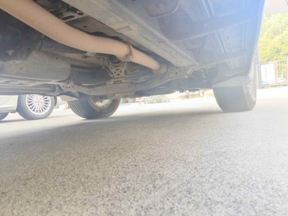 [杭州·赣E] 二手驭胜驭胜S3502014款 2.4T 自动两驱柴油豪华天窗版5座