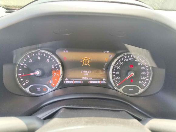 [南京·苏A] 二手Jeep自由侠2018款 互联大屏版 180T 自动智能版