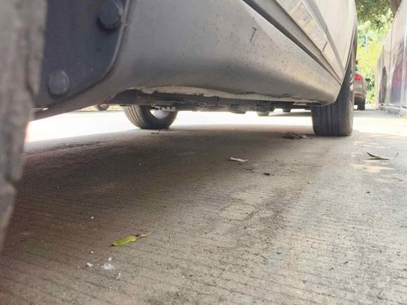 [佛山·粤E] 二手一汽森雅R72017款 1.6L 自动豪华型