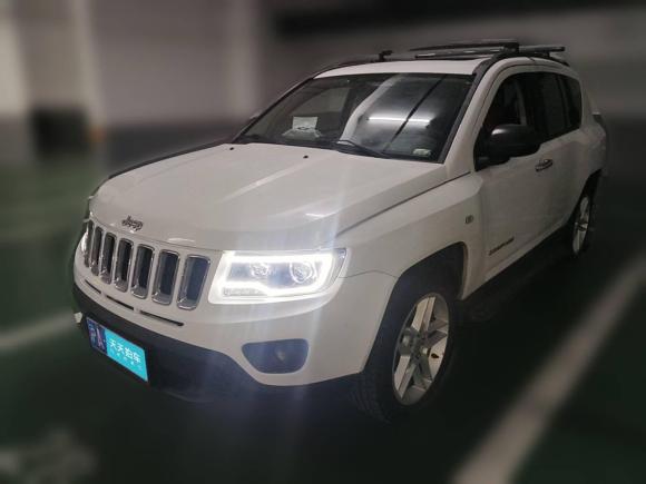 Jeep指南者2013款 2.4L 四驱都市版「上海二手车」「天天拍车」
