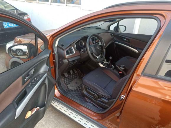 [苏州·苏E] 二手铃木骁途2017款 1.6L 手动两驱都市时尚型