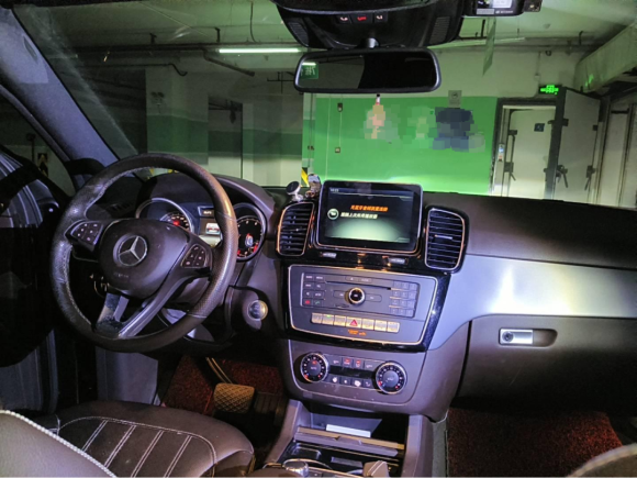 [广州·粤A] 二手奔驰奔驰GLE2015款 GLE 320 4MATIC