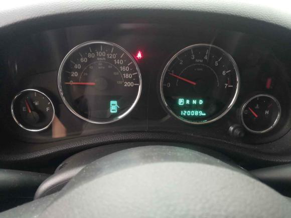 [上海·沪C] 二手Jeep牧马人2015款 3.0L Sahara 四门舒享版