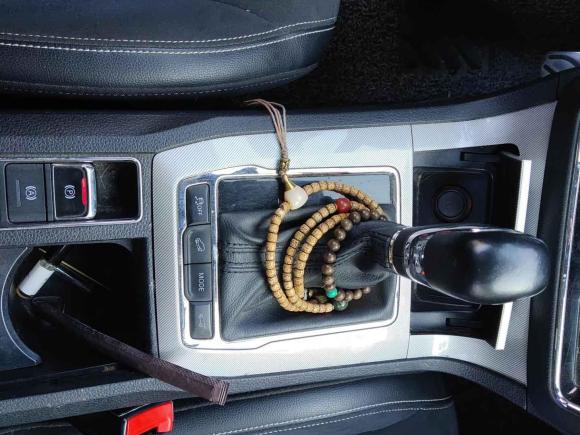 [上海·沪A] 二手荣威荣威RX5新能源2017款 eRX5 50T 混动互联尊荣旗舰版