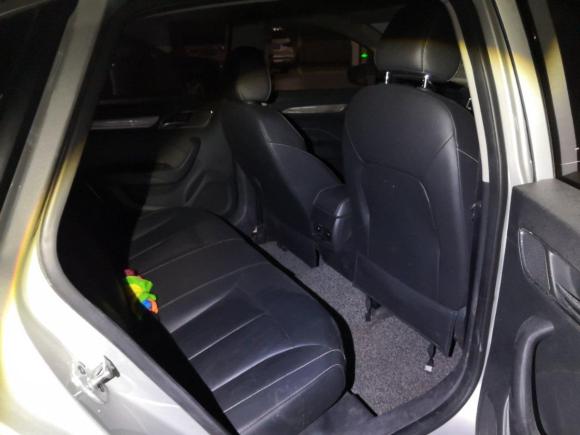 [无锡·沪A] 二手荣威荣威i6新能源2017款 45T 混动互联智享版