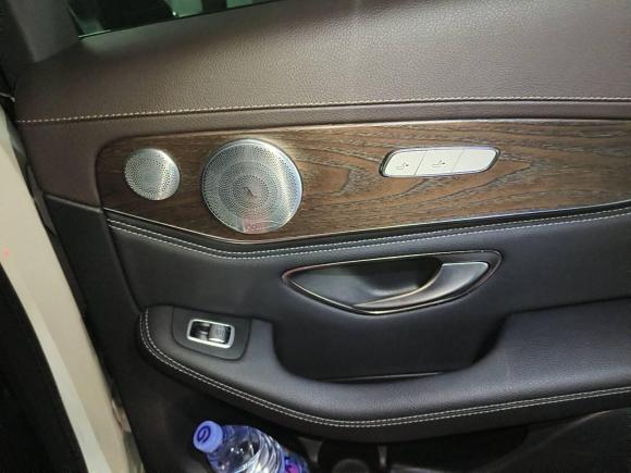 [深圳·粤B] 二手奔驰奔驰GLC2020款 改款 GLC 260 L 4MATIC 豪华型