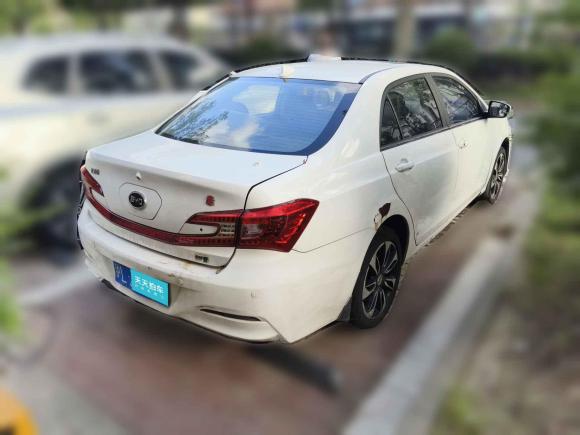 [上海·沪L] 二手比亚迪秦新能源2015款 1.5T 双冠旗舰Plus版