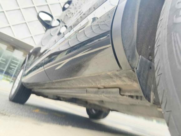 [上海·沪G] 二手大众途锐2011款 3.0TSI 标配型