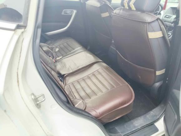 [上海·苏A] 二手奔腾奔腾X802013款 2.0L 自动舒适型