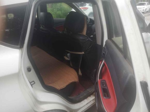 [温州·浙C] 二手海马海马S52015款 1.5T 手动豪华型运动版