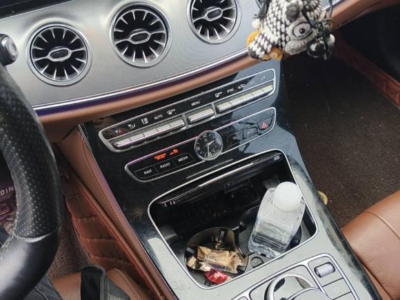 [湖州·浙E] 二手奔驰奔驰E级2017款 E 200 轿跑车