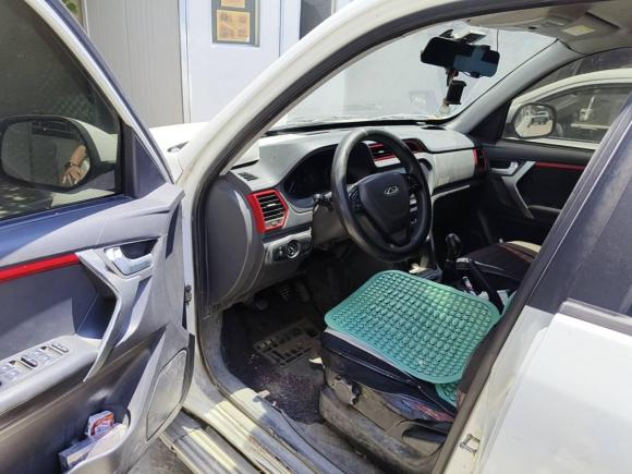 [青岛·鲁B] 二手奇瑞瑞虎32016款 1.6L 手动风尚版