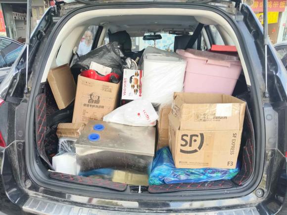 [上海·鲁Q] 二手哈弗哈弗H62018款 红标 运动版 1.5T 手动两驱精英型