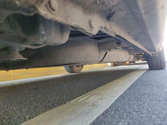 [武汉·粤B] 二手比亚迪比亚迪e52016款 300 豪华型